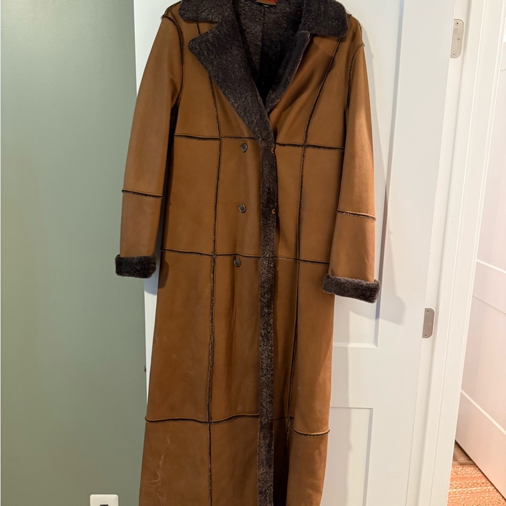 Women's Tan Shearling Coat - Picture 6 of 8